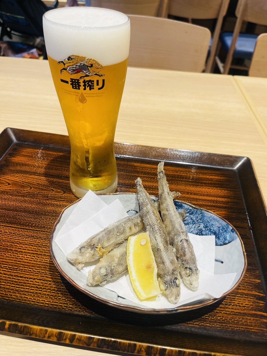 satake2001's tweet photo. 福島県いわき市
ケーズデンキいわき本店にご来店のお客様ありがとうございました！
いわき駅で【めひかりとビール】を楽しんで帰ります🚃 https://t.co/AO5oW0gTAN