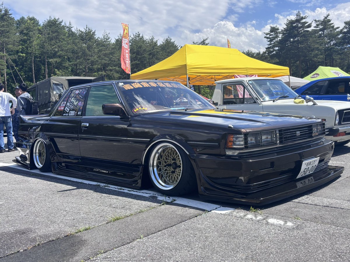 ryu_mie_fa5_a's tweet photo. 個人的にはこっちの車や単車が好きだけども(*´ω｀*)
 #富士山パーキング https://t.co/ZDyTsmuOhW