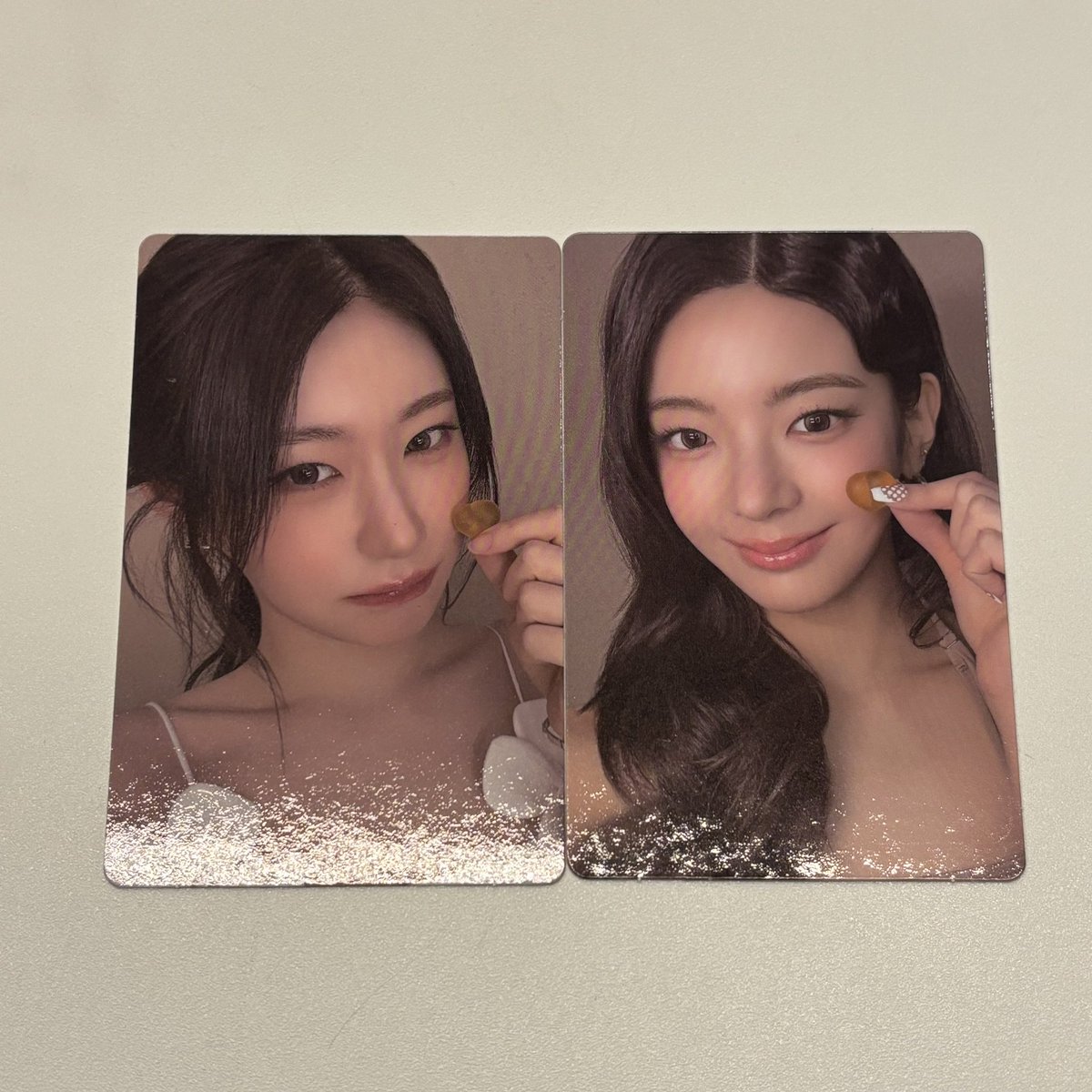 pgxx0o's tweet photo. ITZY 交換 トレカ

譲 ポカA チェリョン リア
求 同種イェジ

週末都内手渡しまたは同日郵送出来る方いらっしゃいましたらリプライお願い致します。 https://t.co/vXAKnXADzn