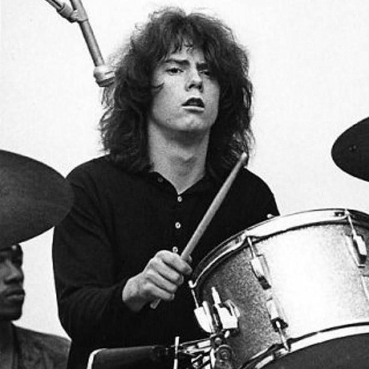 TheRealRoof's tweet photo. @MusicPills10 Michael Shrieve https://t.co/d4yYa3IgJC