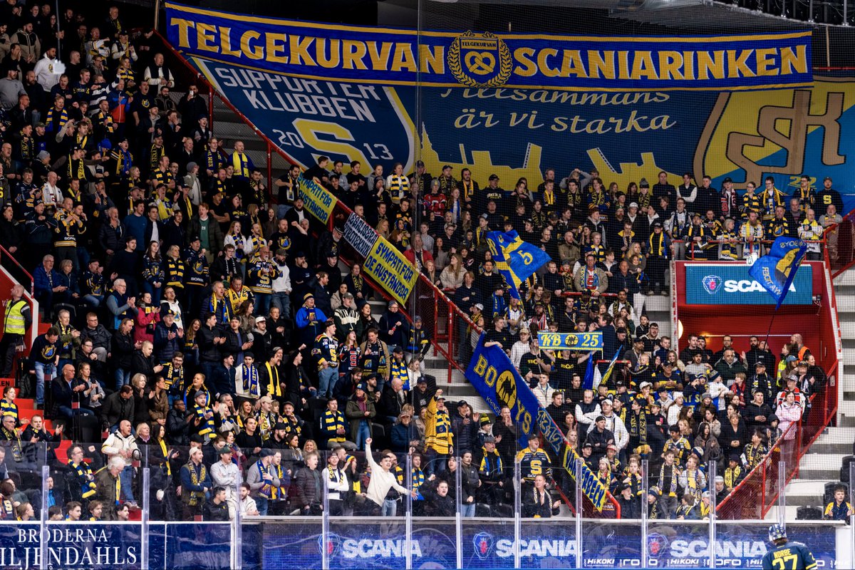 SodertaljeSK's tweet photo. Insamlingen har nått över 4.000.000 kr🤝 WOW! 
➡️https://t.co/KXV6EnNf7m

🎟️ Över 1050 sålda säsongskort! Sista dagen att boka för er som vill ha tröja. Vi finns på plats i Scaniarinken mellan 11-13 👋
➡️ Eller boka här: https://t.co/FHNHxaDolG https://t.co/luCjdTekMR