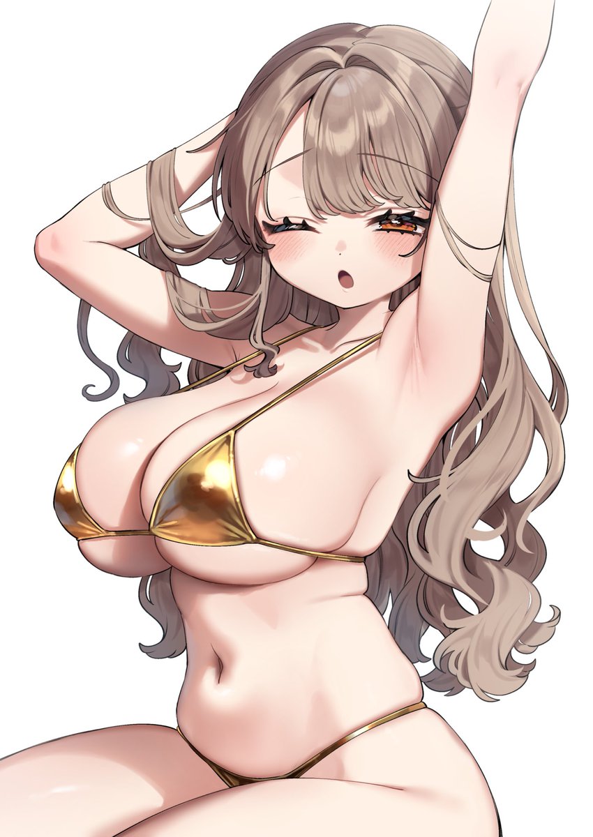 ギリギリ滑り込みで
チビ巨乳姉のゴールデンビキニ…! 