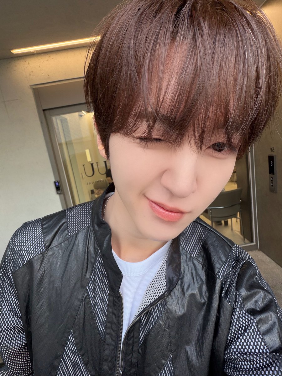 tkbvxn's tweet photo. 꺄아아 https://t.co/7wRQ40MfqS
