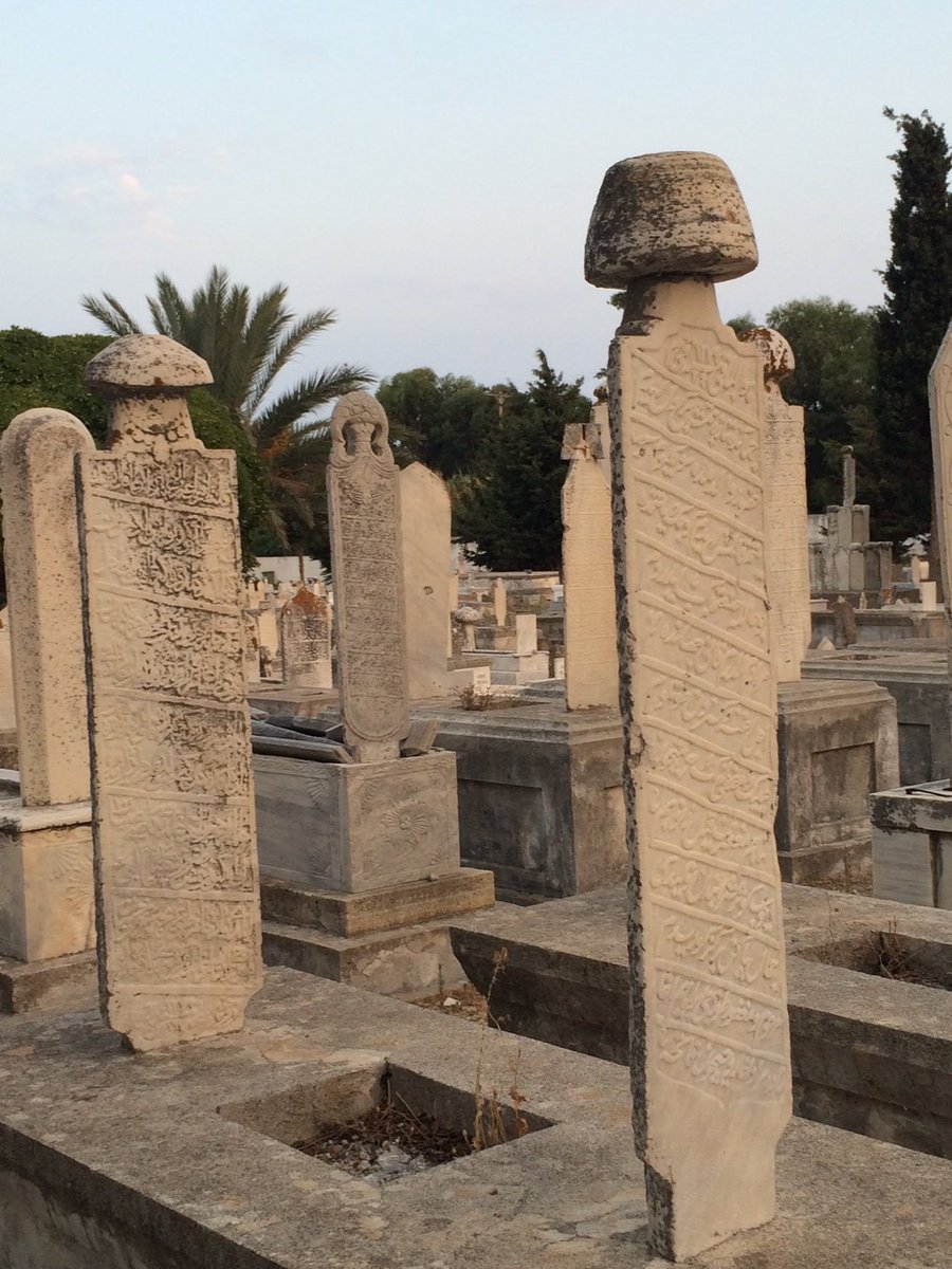 RahimEr's tweet photo. RODOS ADAMIZDA Türk Şehîdliği. Kanunî Sultan Süleyman Han’ın 70 Bin şehîd vererek feth ettiği,Kıbrıs gibi Akdeniz’in bu kilit adasını,Tek Parti iktidarı, 7 kurşun atmadan düşmana teslim etti. Günahı çok olan Tek Parti Zihniyeti, huzura hep hasrettir. Bütün şühedâya rahmet olsun. https://t.co/rkh7AEKuum