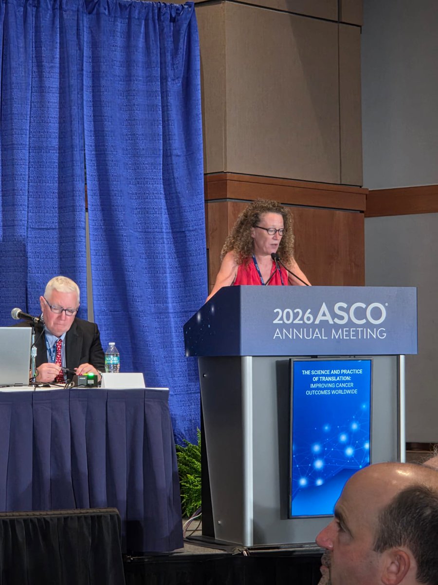 GustaveRoussy's tweet photo. Pr Alexandra Leary presenting positive results for the OSE2101 vaccine +pembro in ovarian cancer: TEDOVA, an academic international randomized trial #ASCO26 https://t.co/fGy2LGu8Yb
