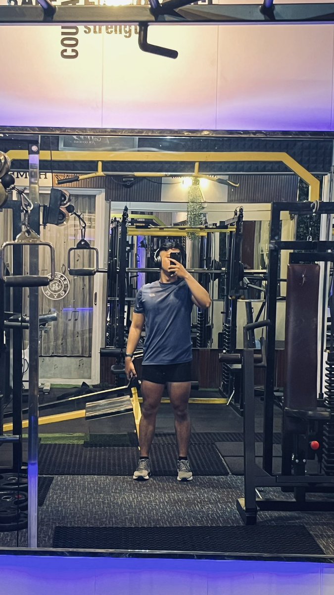 Rocketboy253's tweet photo. Syggg,,, aku udh selesai gym 
Hbs ini kita nonton bareng ya,,,,,
(Misal)
#gymsemarang https://t.co/lwl2SUwzQj