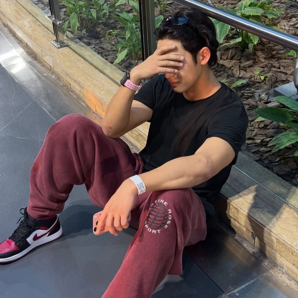 NJWaywardNotion's tweet photo. I told myself I’d take a break from starting new stories dammit https://t.co/7B4MaHUkVP