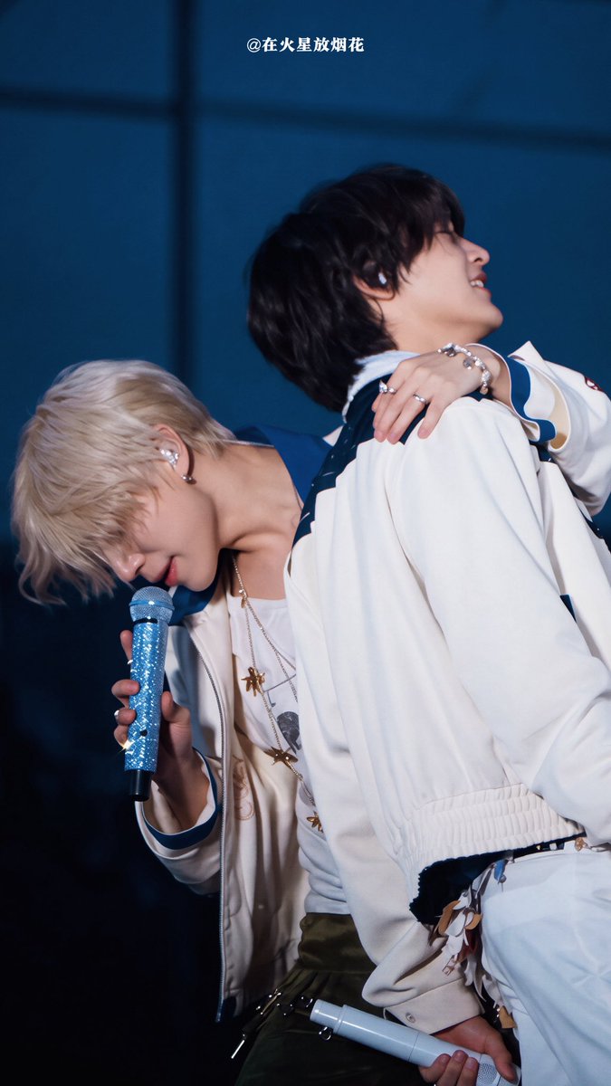 Zhang_H_X's tweet photo. 📷 2026/5/31
 天鹅交颈🦢🦢
#샤이니 #태민 #민호 #투민 #2MIN
#SHINee  #TAEMIN #MINHO https://t.co/WFwVHlaWAs