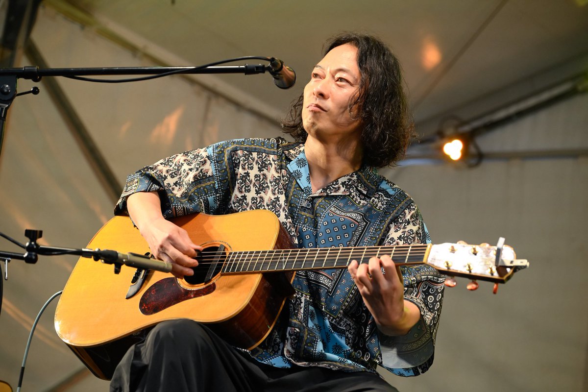 hibiyamusicfes's tweet photo. HIDAMARIには、旧知の仲である #山田将司（THE BACK HORN）と #村松拓（Nothing's Carved In Stone）がバンドの垣根を越えて結成したユニット「#とまとくらぶ」が登場⚡️

#日比谷音楽祭2026
#みんなでつくる音楽祭 https://t.co/nxVsnRXLYC