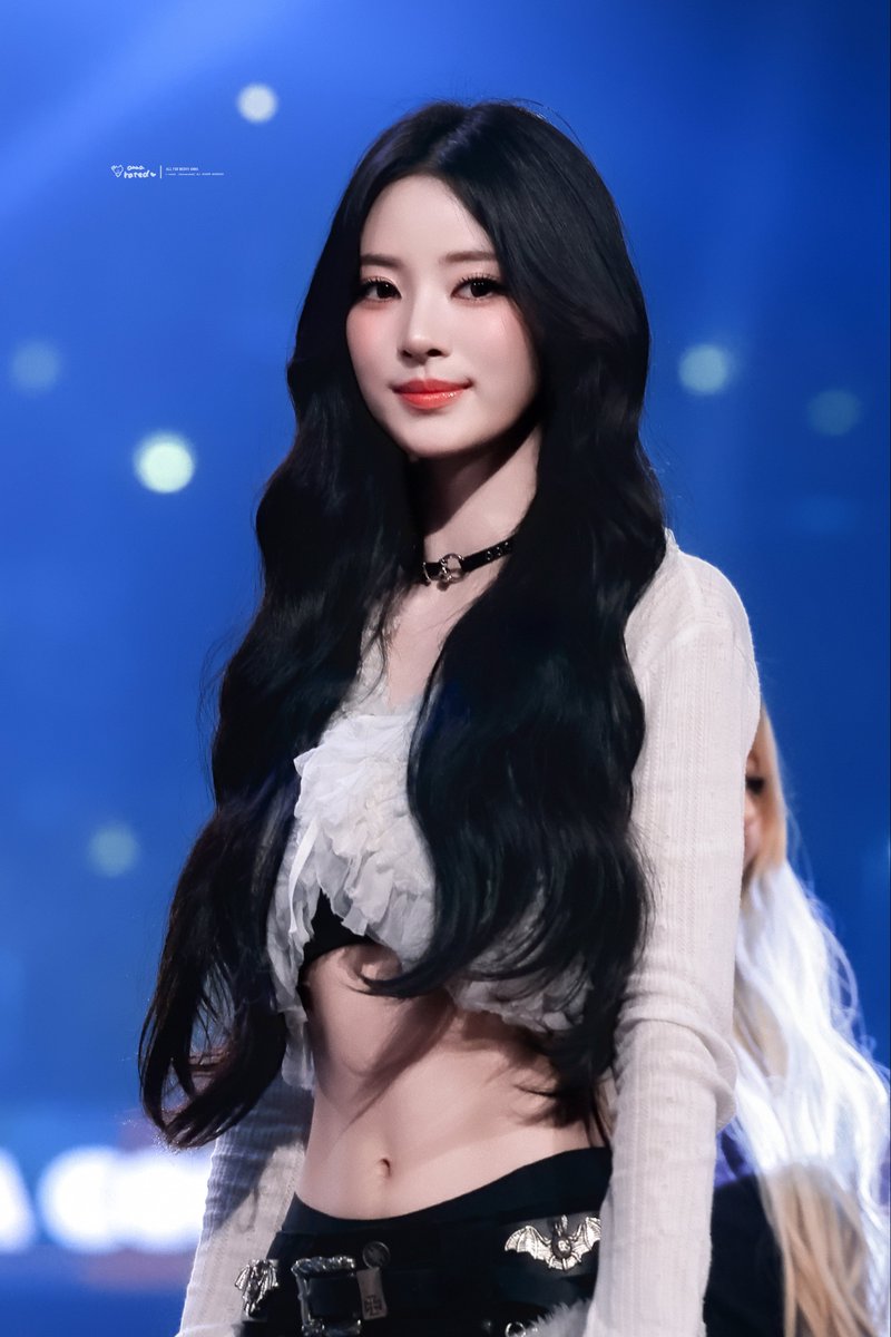 annarated's tweet photo. 260530 

#ANNA #안나 #MEOVV #미야오 https://t.co/JO1GZJ6fxK