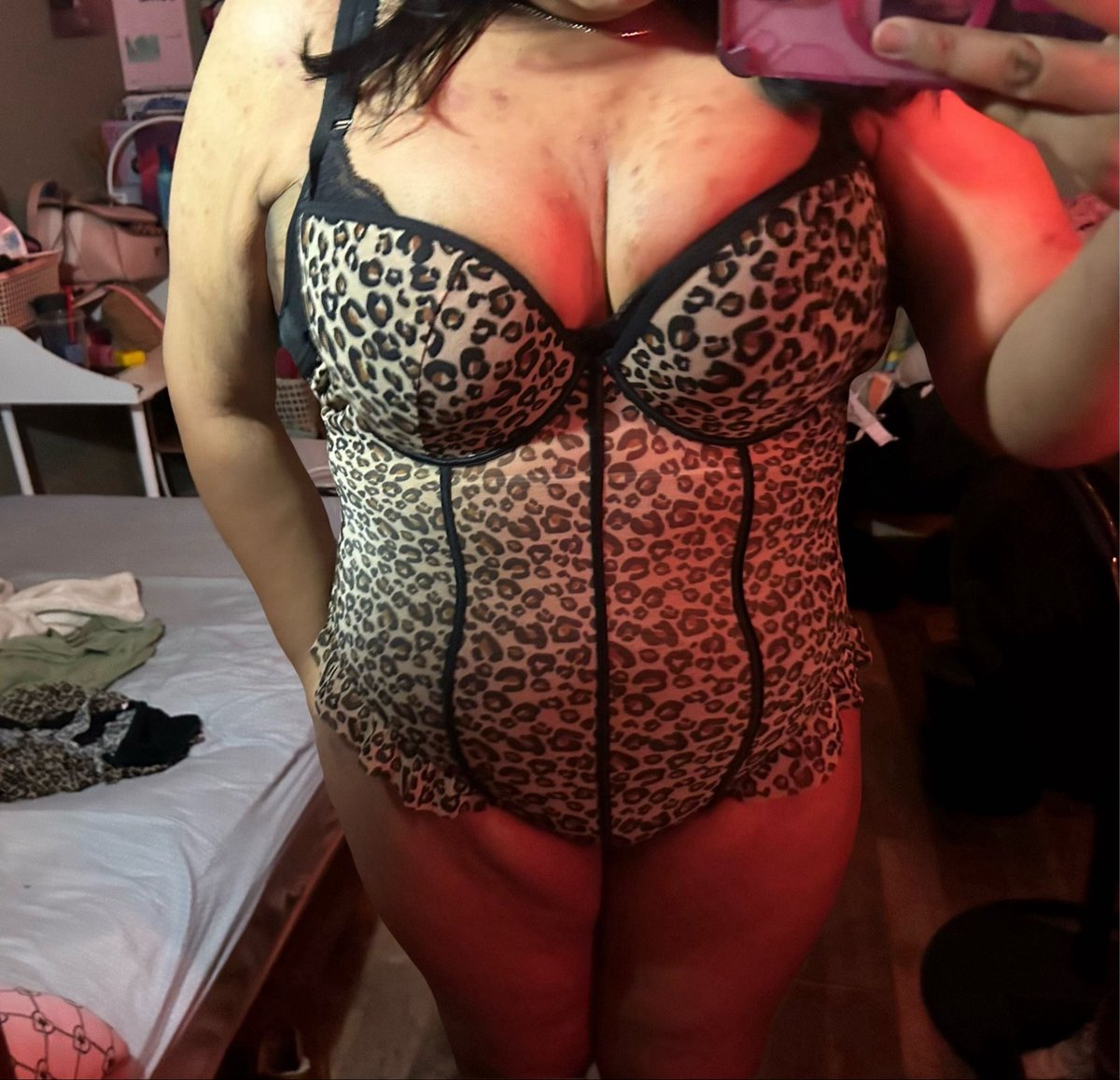 anoraphobicc's tweet photo. So who’s gonna take this off ? #nsfw #nsfwtwt #trans #ladyboy #bbw #girldick https://t.co/opavJIazGB