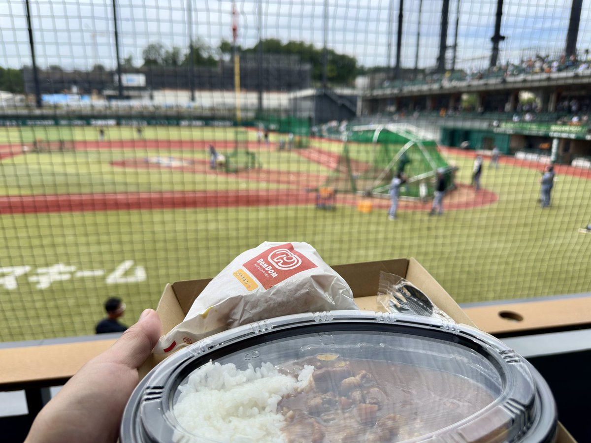 sky321go's tweet photo. 本日はこちらでした🐰⚾️🐯🏟️

4枚目は桐敷さん https://t.co/BJN9ma6XYJ
