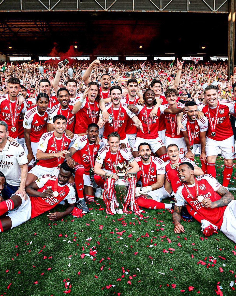 KananCoach's tweet photo. Whoever supports Arsenal F.C., enjoy your day! 🎉

The team will be celebrating their Premier League title with a Trophy Parade around the Emirates Stadium on Sunday. 🏆🏴

Have a fantastic day and enjoy the celebrations, Gunners fans! ❤️🤍⚽🍾🍻 #ChampionsLeagueFinal #Arsenal https://t.co/EAPKu1uCDk