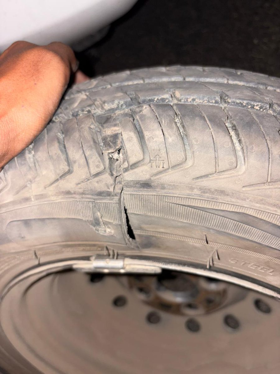 RDVERMA76's tweet photo. I BUY ALTO K10 on DATE 10-12-2025 FROM GOYAL MOTOR NALAGARH, TWO TYRE HAS BEEN BURST (ONE - GANGA EXPRESSWAY AND SECOND- STATE HIGHWAY) TYRE - COMPANY - JK  NEED TO INVESTIGATION AND @JKTyreCorporate @JKTyreRacing @Maruti_Corp @K10Maruti @MSArenaOfficial @maruti_swift @JK_Tyre https://t.co/SIhr1Fv4Vk