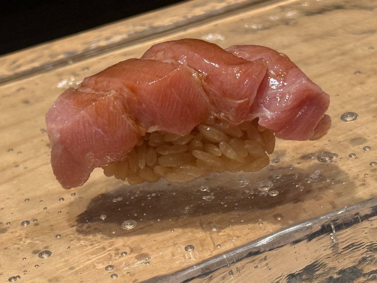 zoolacebo's tweet photo. 先日47歳になったのですが

彼女が家で関西風すき焼きを作ってくれて
次の日お寿司を食べに行き
昨日の夜は野菜豚しゃぶを振る舞ってくれました

最高の誕生日でした！
ありがとうーー！ https://t.co/GthPJk04Bq