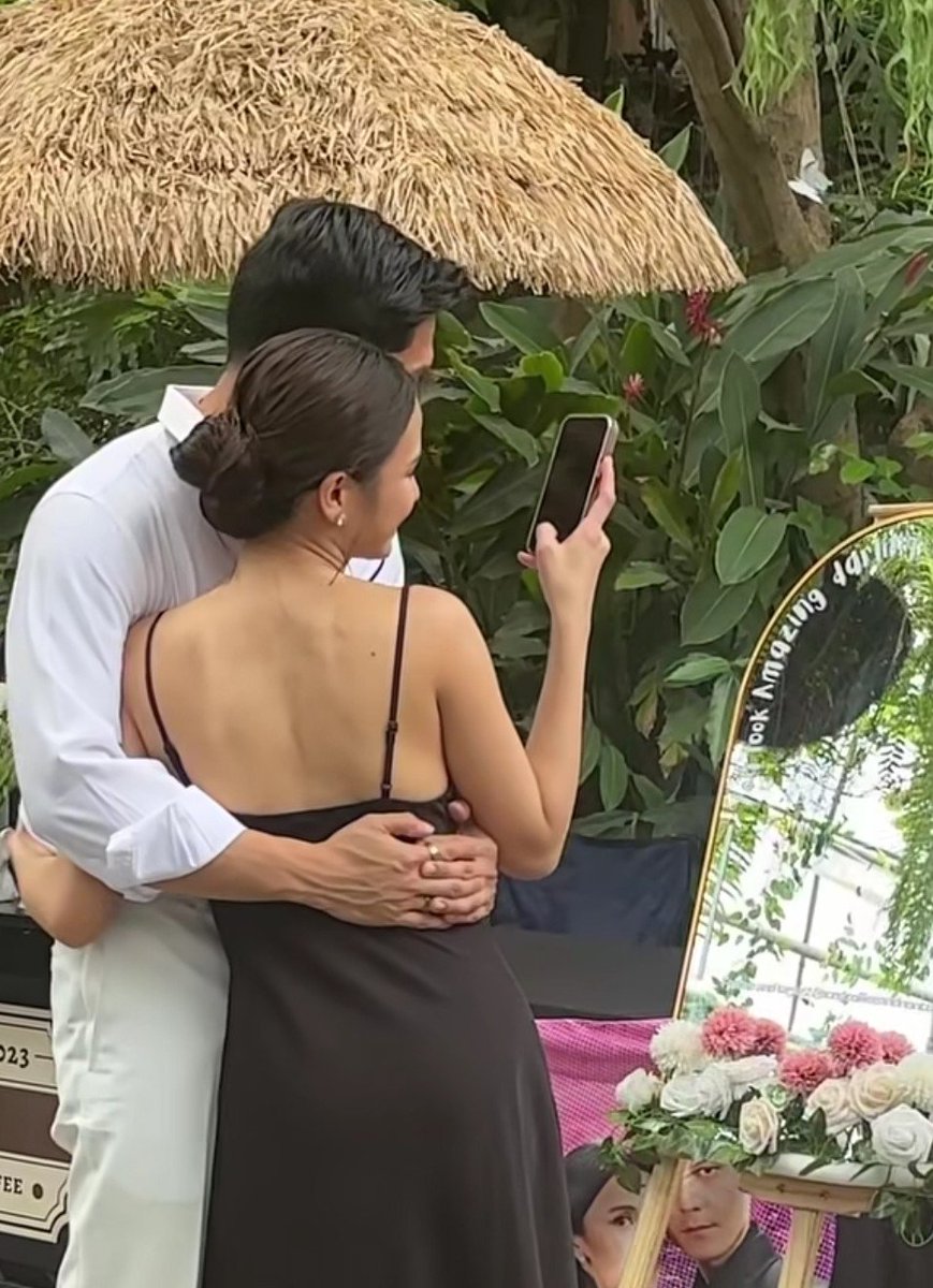 zylmntflc's tweet photo. soafer sweet naman ng parentals https://t.co/AJo9Atox3Z