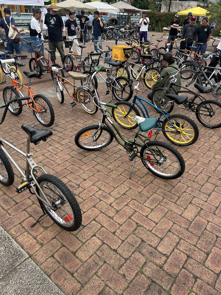 power106deka's tweet photo. 楽しかった〜😍沢山買った😅お財布空っぽになるまで💦

#happybikemeeting https://t.co/iJ6SHUMR1u