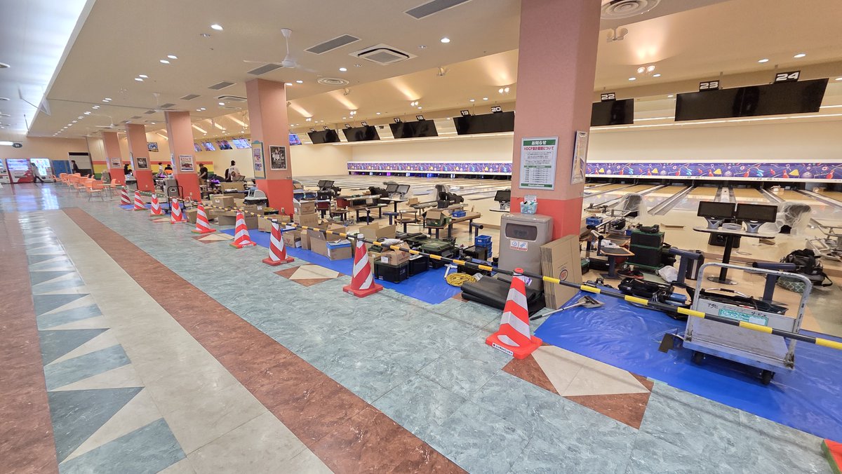 クァトロブーム小杉【ボウリング🎳、カラオケ🎤、ゲーム🎮、スポフル🎱🏓🏸🏐🏀】 tweet media