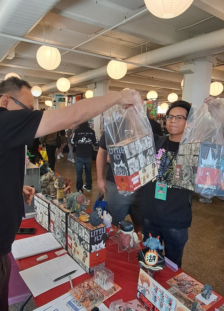 1000Tentacles's tweet photo. [Kaiju Brooklyn]📢📢
Thank you for your support!  Last day tomorrow and see you all👁👁

Venue: 52A Event Space, Industry City, Brooklyn, NY
Date : May 30/31, 2026
Booth: W7

◾️1000Tentacles Webstore
https://t.co/RaQazmq785
◾️1000Tentacles YouTube Channel
https://t.co/rdx9IWpvpH https://t.co/0CITcMFtgs