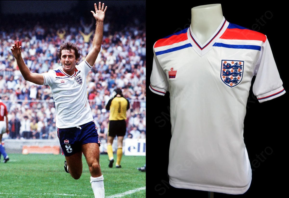 SmRetro26's tweet photo. England 1982 World Cup Home
sizes M-XL available on our website https://t.co/oQz4iR91Wt