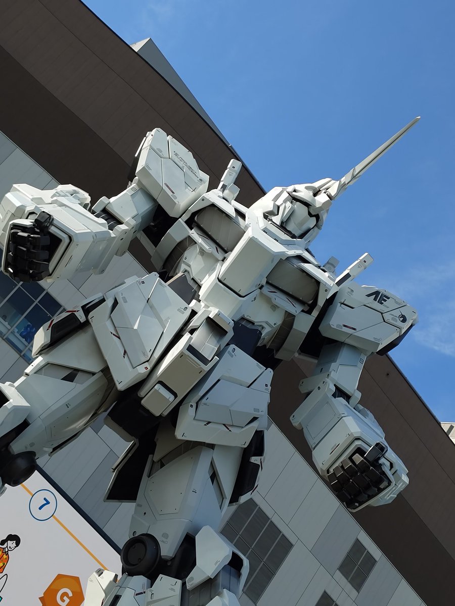 c_ryo821's tweet photo. #お台場
 #等身大ガンダム
もうすぐ見納めと聞いて！ https://t.co/tIxLK6UKEK