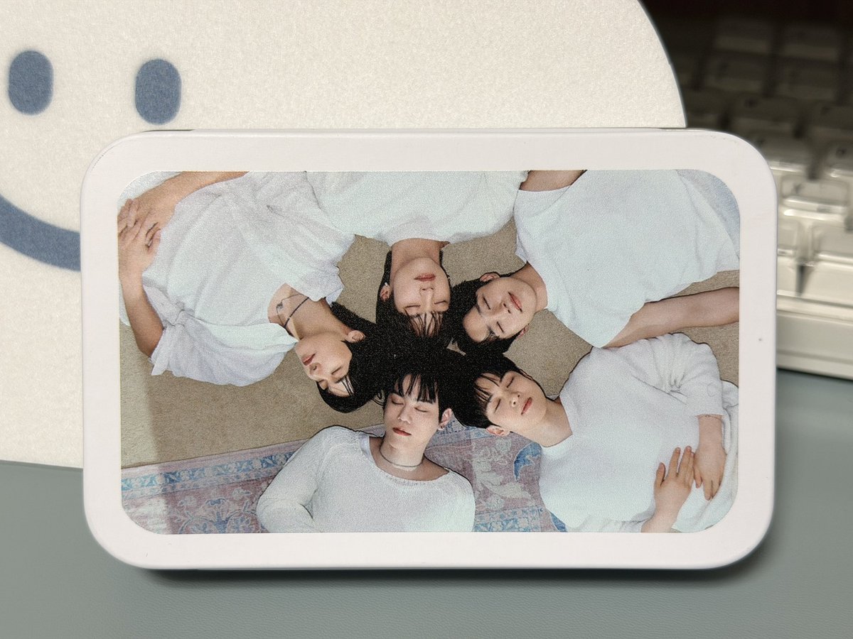 _NFit0520's tweet photo. 🩵　2026.06.06-07 ㅣ부산 어썸스테이지　💙

이틀간 저를 만나신 분들께 환절기 틴케이스를
슬쩍 소매넣기 하려고 합니당ᢉ𐭩 ᩚ 

소량으로 발주한거라 20개정도 가져갈 예정입니다 ͙ᐟ ͙ᐟ 
혹시 부어썸에서 저를 보신다면 인사해용 🐾
(시간과 장소는 당일 타래 공지)

#엔플라잉 #부산어썸 https://t.co/bFrWKj5wFE