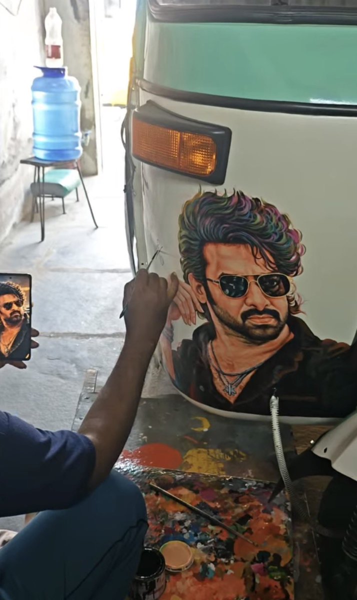 VamshiPrabhas23's tweet photo. Mee Janma Eppudaina Chusara Ilantivi ?
@urstrulyMahesh @alluarjun https://t.co/TSMToCkPbf