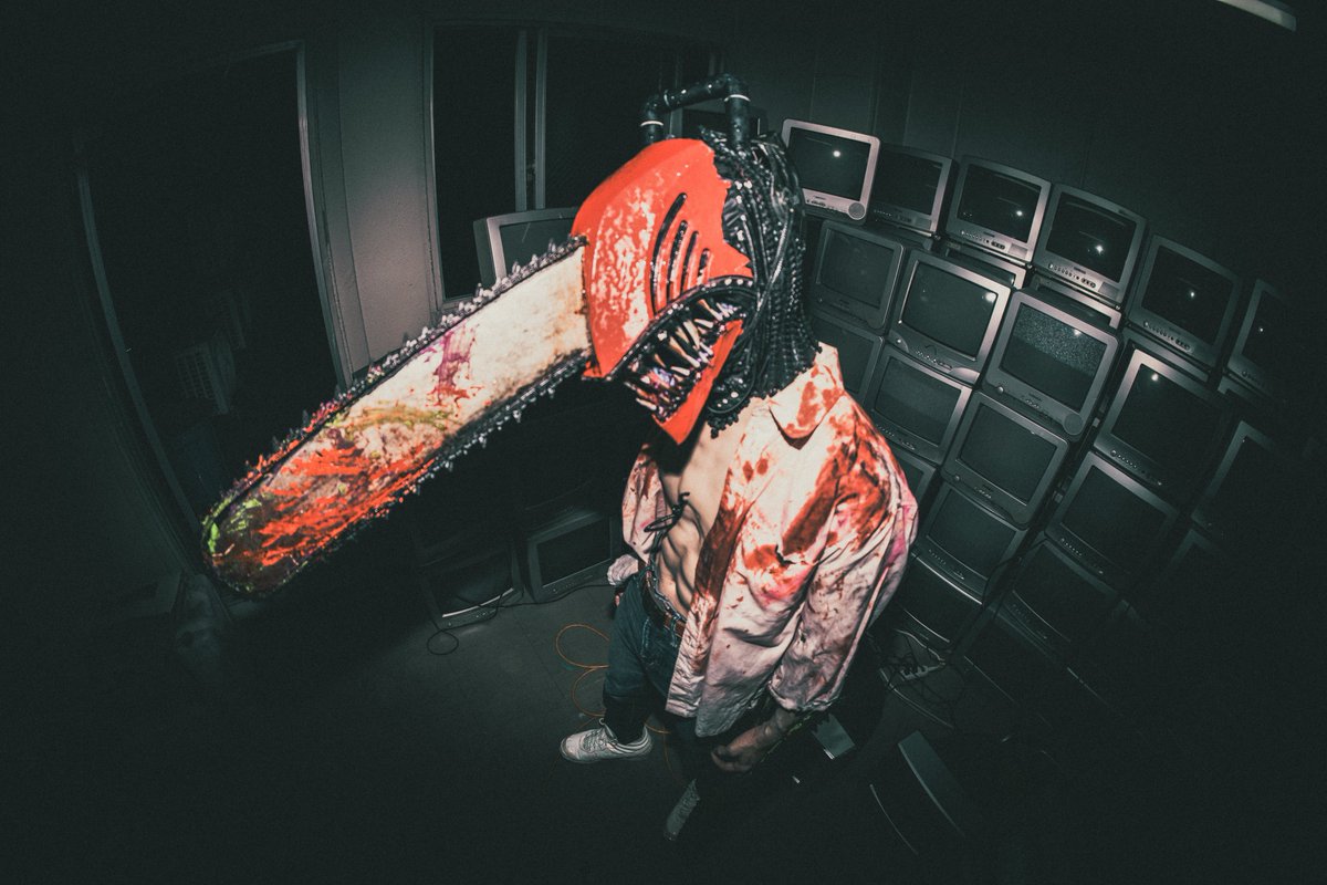 sakigake_cos's tweet photo. りょうさんの激重チェ感情を浴びながら撮られるチェ撮影は楽しいぞ！ https://t.co/9hsSEvObgC