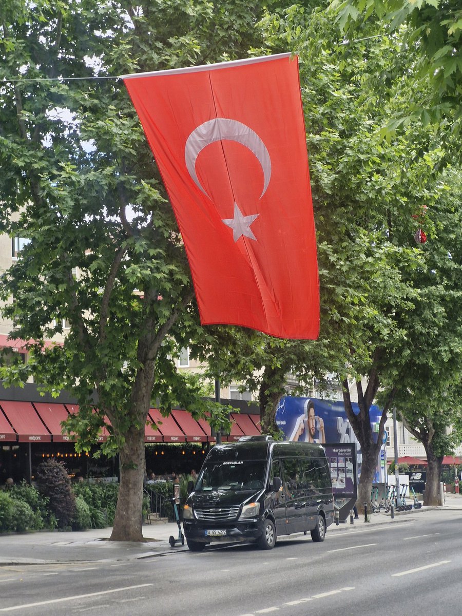 seher20344's tweet photo. Yeni iş yeni başlangıç https://t.co/N4BWDEr8XB