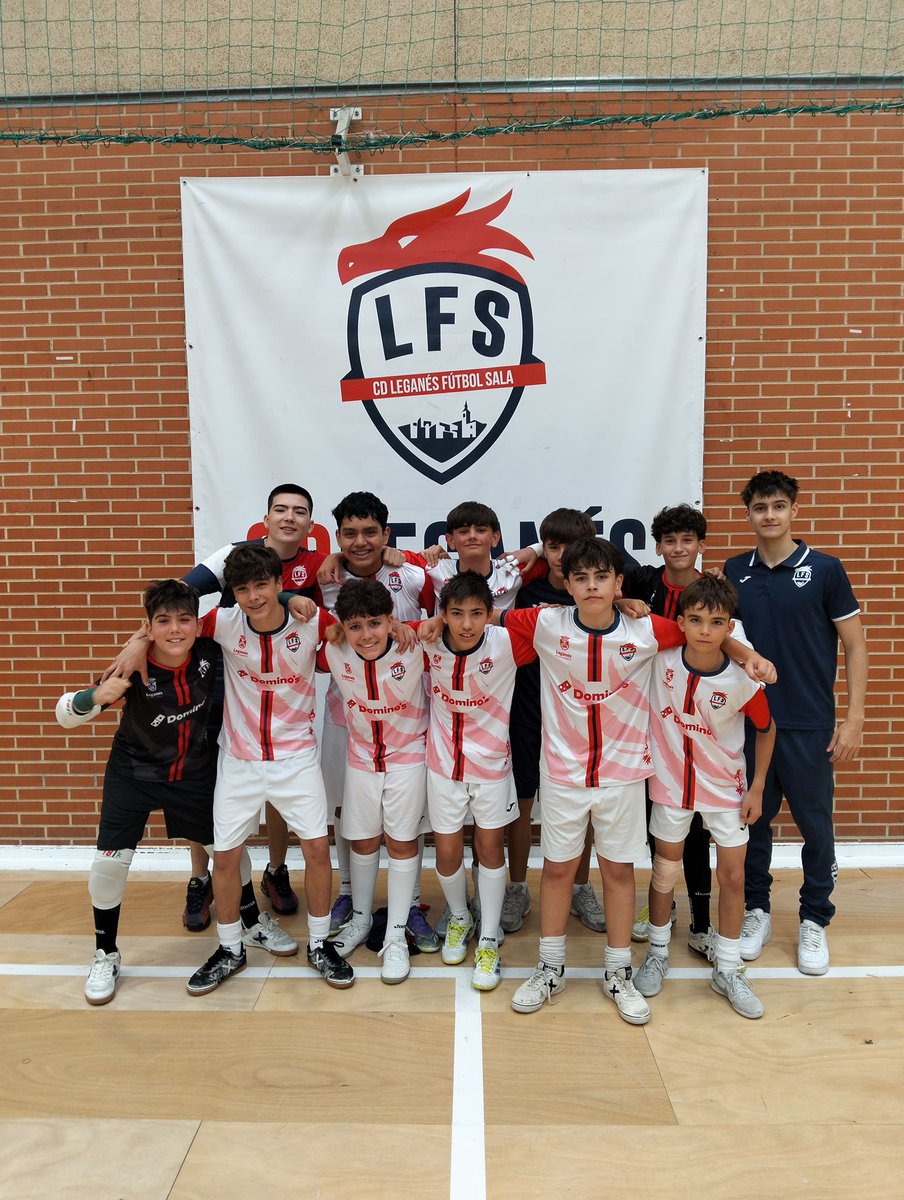 CDLeganesFS's tweet photo. RESULTADOS | 🟢 Infantil 4–2 Fuenlabrada

Partidazo del equipo para cerrar la temporada, confirmando la gran evolución y la buena dinámica. Muy sólidos en defensa y cada vez más competitivos en todas las fases.

🙌🏼 ¡Orgullosos!

⚽ Redon (2) e Isaac (2)
#LuchaFuerzaSacrificio https://t.co/1aTbhJKlrm