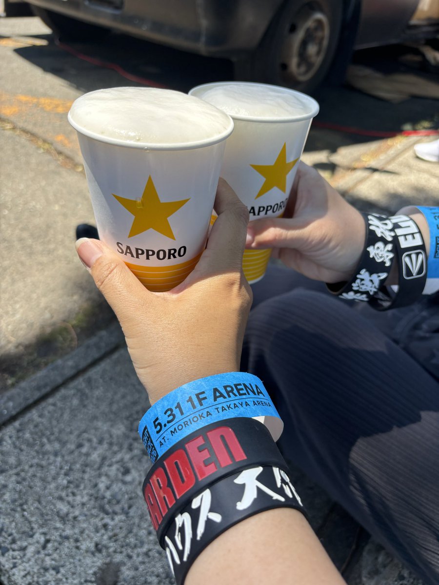 hidemin_UNICO's tweet photo. 本日の現場🎸
FIGHT BACK 2026 Day2に行ってきた！

長丁場頑張ったー！
ジーフリ辺りから前方へ
エルレで最前になれたーー🙌
視界良好で柵って素晴らしい！笑

高架線で無事に泣き
本日も最高なライブでした♡ https://t.co/knjmqxtCwT