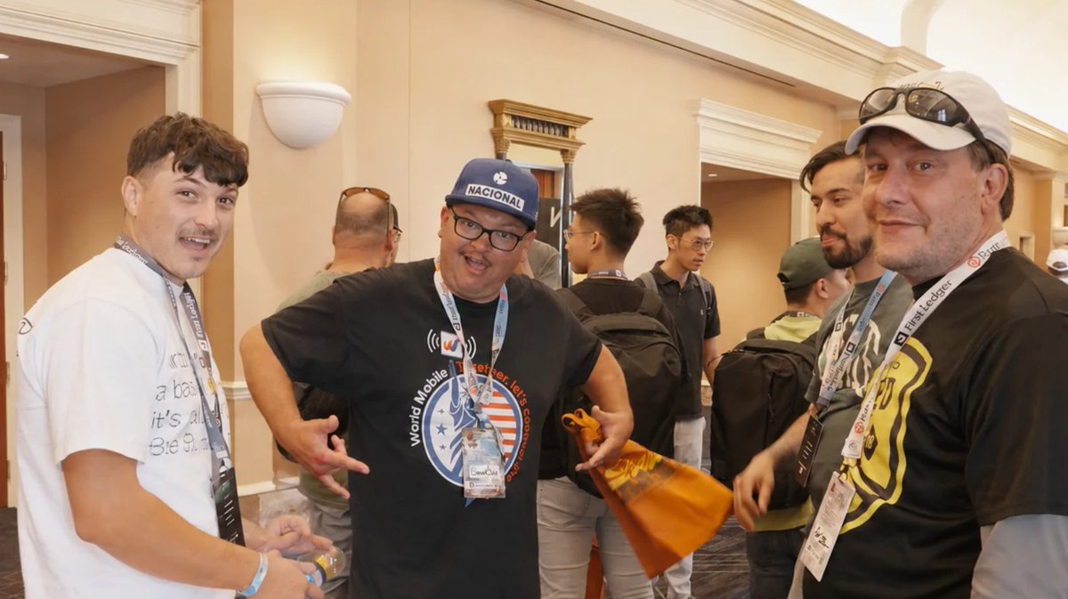 D3vryn's tweet photo. Day 9. Just goofing around with the boys.

Happy Sunday to the ones still pushing forward! https://t.co/pxp2NocozT