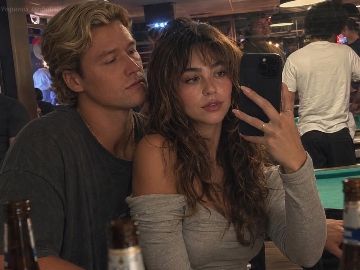 Violet Jones ✨ tweet media