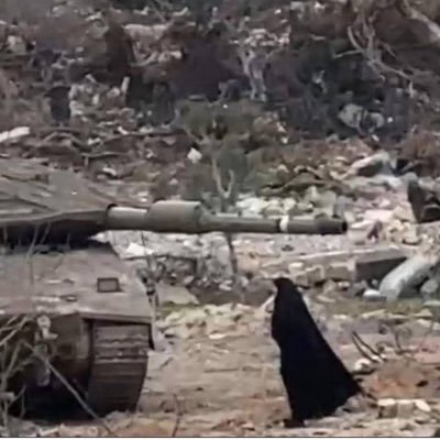 lylysry7's tweet photo. #انا_مع_جنوب_لبنان
#جنوب_لبنان_ينزف https://t.co/9ALdyHfMjT
