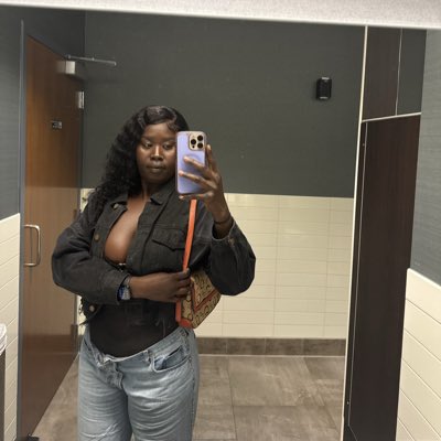 MsGorgeousss's tweet photo. #NewProfilePic https://t.co/eWIvyG4Wt6