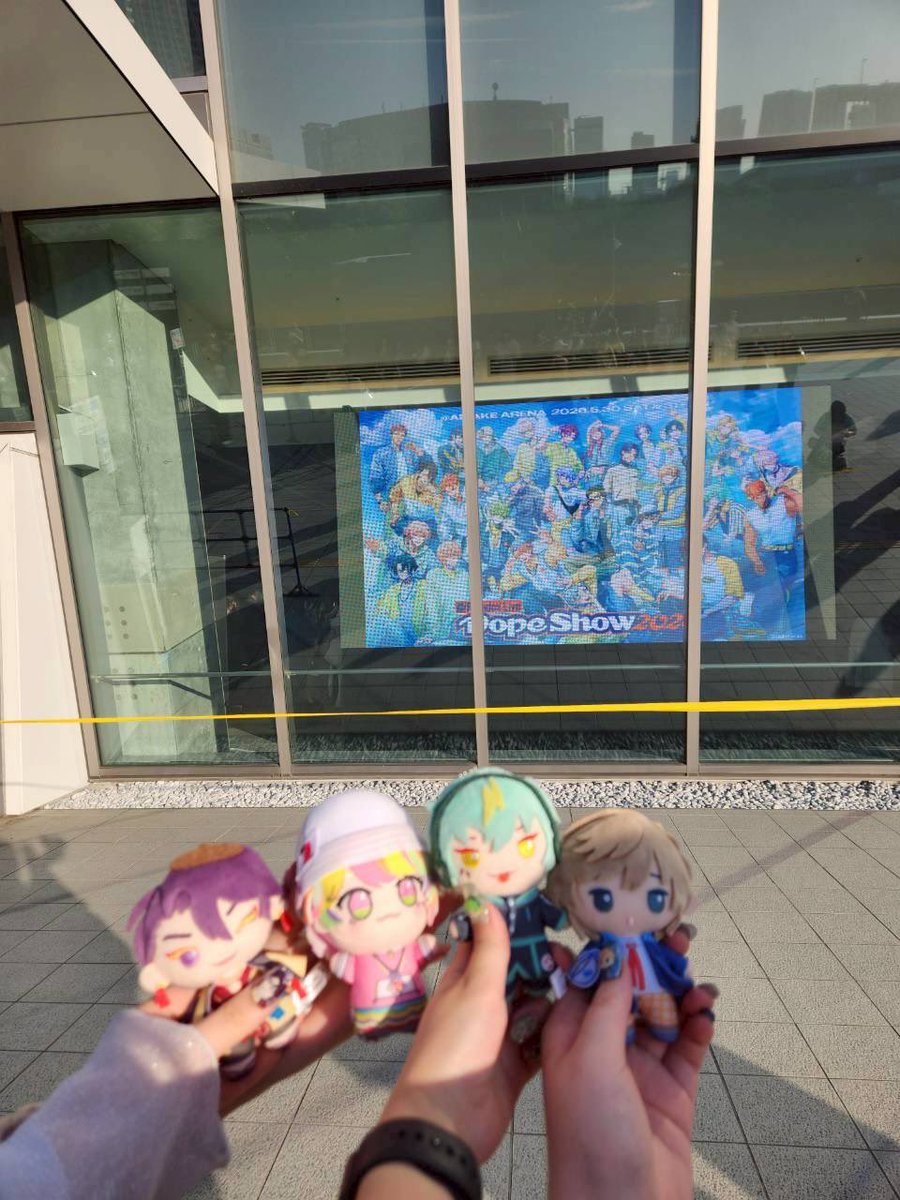 maruwasa9's tweet photo. ドプショ2026 2日間参戦してきました❣️
初めてのパラライのライブで推しに会えてとっても幸せでした💗
また現場行きたいよ〜！！！！！ https://t.co/H4mkujKfJZ