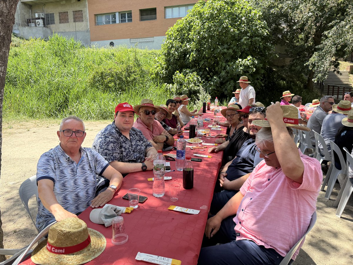 pscanoia's tweet photo. 📍 Aquest any ens reunim a Santa Margarida de Montbui, en una jornada per compartir idees, il·lusions i compromís amb el territori. 🤝❤️ https://t.co/QOYQbFBgzL