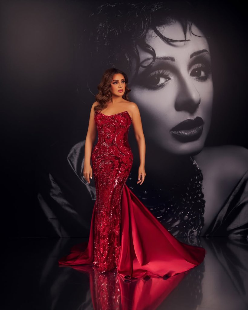 Angham_Access's tweet photo. 25 Years of “Sidi Wesalak” ♥️🤩
@Angham https://t.co/Bwqt4XWP4Z