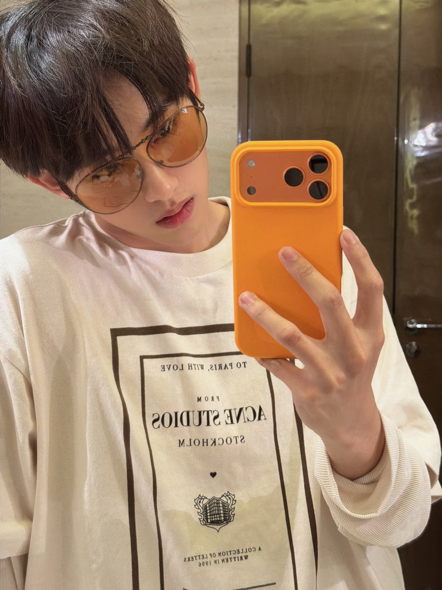 VoteForWinwin's tweet photo. 260531 WINWIN Weibo Update

#윈윈 #DongSicheng
#WINWIN #董思成 https://t.co/SNzSkaxMfz