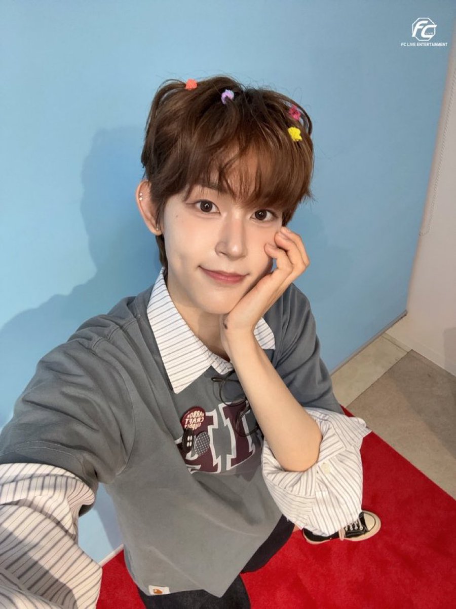 yujrua's tweet photo. 귀여우기만하면 안돼? 
 ㄴ당연히돼지뭔소리야 https://t.co/ZJ4ePnGFbB