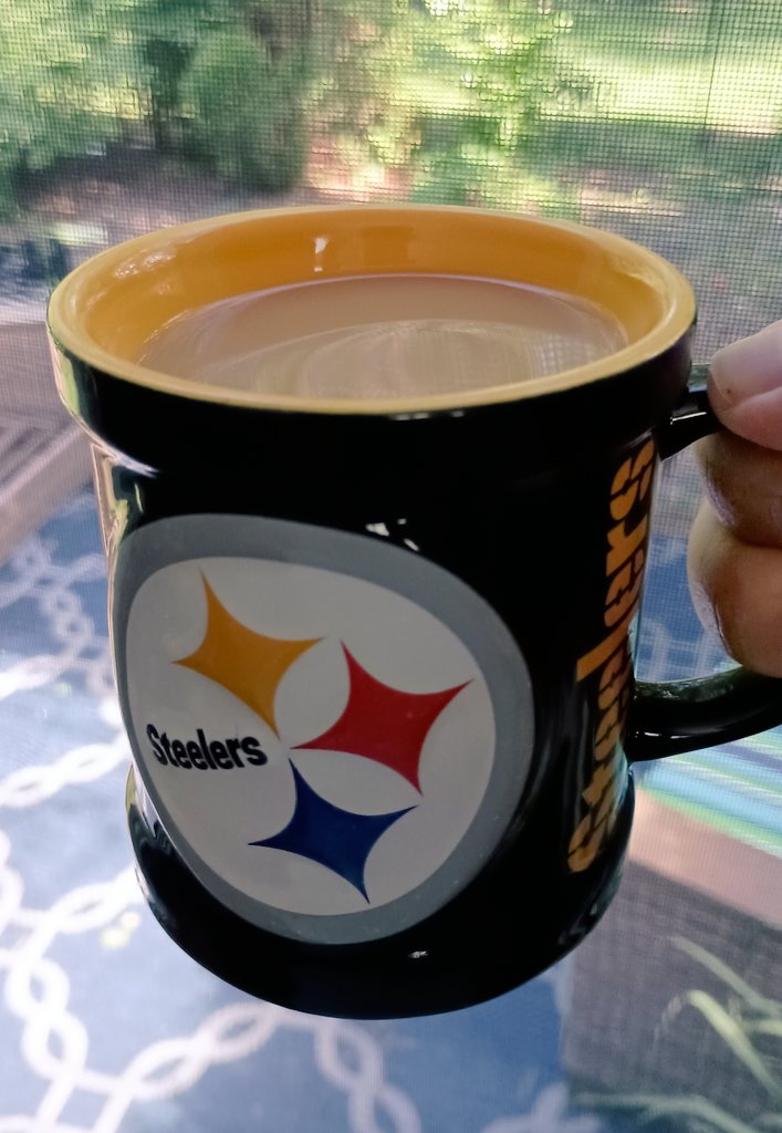 JohnnyForeRight's tweet photo. 350 mile road trip east to Pittsburgh to visit family with #2. Couple of stops on the way there.  #ButFirstCoffee @steelers https://t.co/KBMnmxZEze