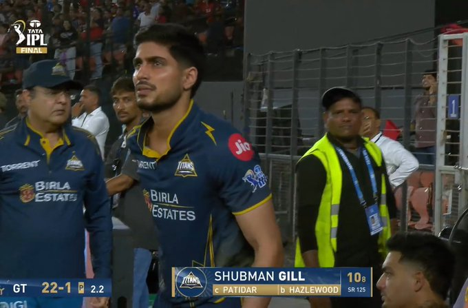 ImYorker93's tweet photo. If india wants to win the 2027 WC, they have to sack this choker Shubman Gill ASAP! https://t.co/1lF5l1XCyr