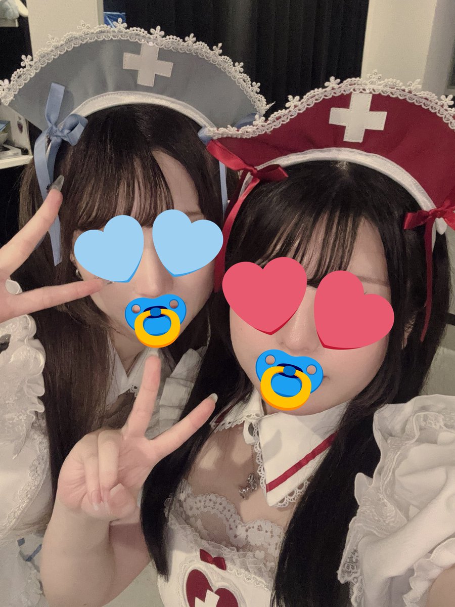 himena_chrome's tweet photo. ほんまにすみません居ました今日💦💦
バタバタで話せなかったりで申し訳ない〜😭🙏🏻🙏🏻🙏🏻でもまるとお揃いできたし可愛いと言ってもらえてうれしかったですとても💘🏥
また6月にたくさん会えるとはっぴ〜❣️❣️
来てくれた皆さん本当にありがとう🫶🏻✨ https://t.co/n51YaJ6xa0