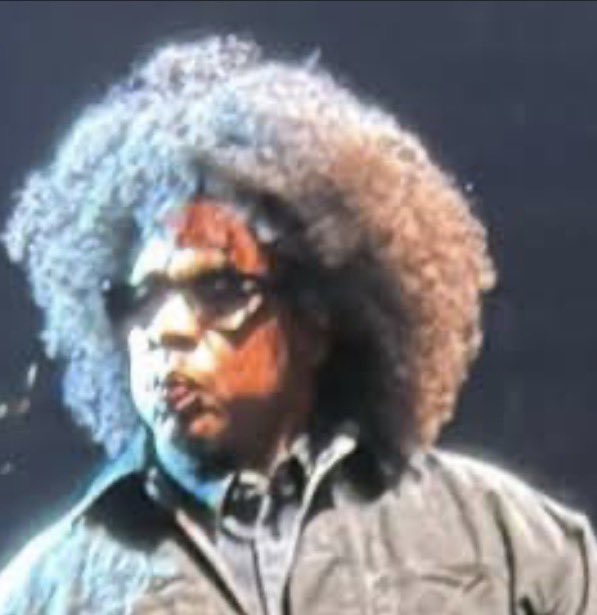 AkademiksTV's tweet photo. 56 year old man bragging about stabbing a man over some pussy 30 years ago 

by now he should have peaced it with him but now he's using violence to promote his message 

Where's the growth and maturity 😂😂 head ass https://t.co/oUjDIJr9nk