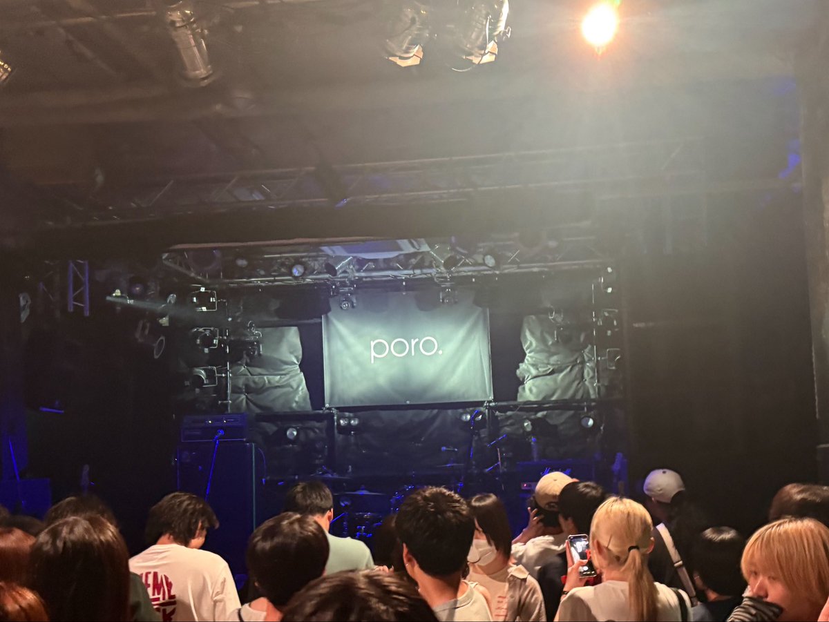 8n82az's tweet photo. なんで最後にカッコ良すぎるライブしちゃうんだろうか
もっと好きになっちゃったし、一生忘れられないバンドになっちゃったよ
新曲もまたいつかどこかで聞けたらいいな https://t.co/oHroxcxUe2