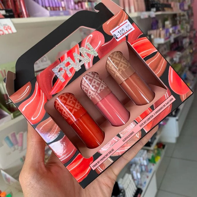 TechIndica's tweet photo. 💄 BRILHO QUE CHAMA ATENÇÃO

Glosslicious Kit Fran - Fran By Franciny Ehlke

🔥 DE R$55 | POR R$40,29 no Pix
🎟 CUPOM: INVERNOMELI15

👉 https://t.co/FSPumsLw5o

📲 ENTRE NO GRUPO:
https://t.co/1m1FfILgV7

#BBB26 #techindica #sstvi https://t.co/7up8O0CQuq