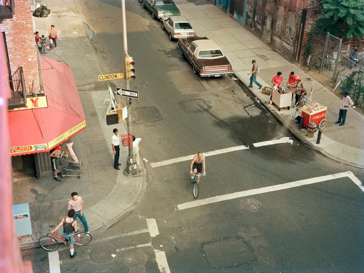 Dub__A's tweet photo. Photos of Manhattan’s Lower East Side in the 1980s by Tria Giovan https://t.co/UZ8S3PWnIj