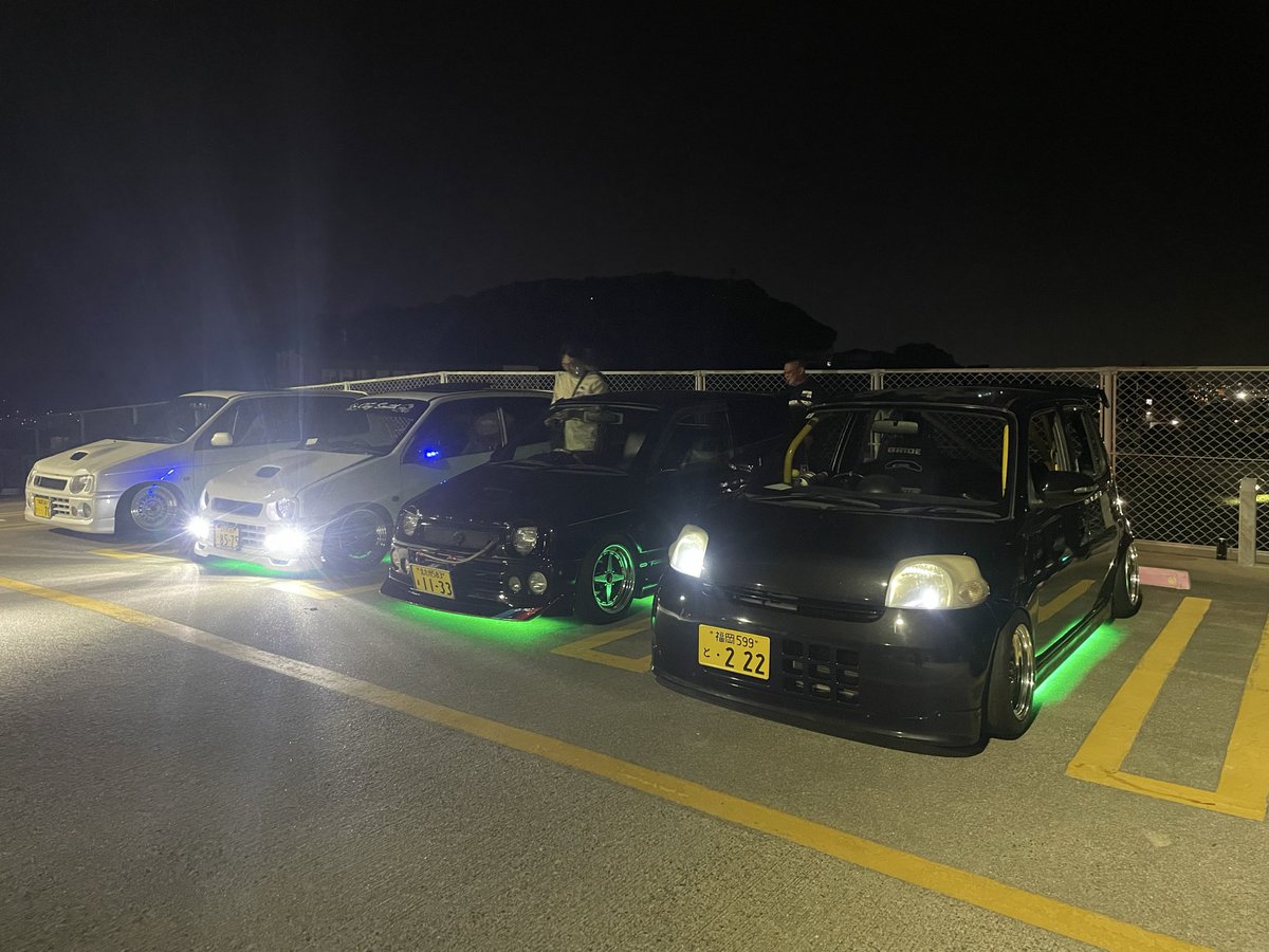 rapan_king's tweet photo. 軽四ナイトのためにネオンをつけ、帰る頃には外すとゆうw
明日から6月ですね＾＾ https://t.co/tEatJDvS10