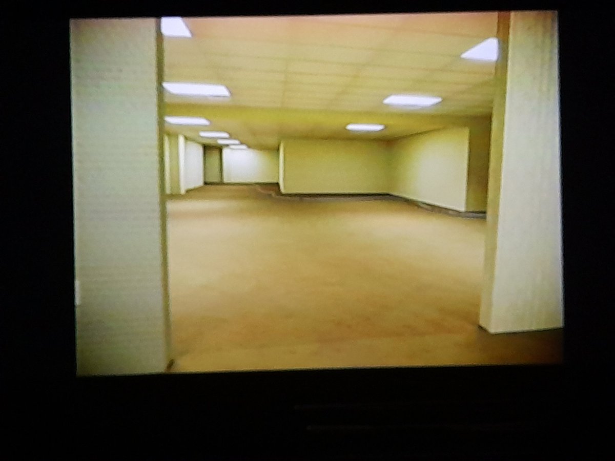 dergthunder's tweet photo. The Backrooms movie was good. It gave me some ideas for new BackroomsMMO features.
No cringe entities.. but your friends getting copied, their voice chat copied to lure you into danger.. gonna get to work on it now. https://t.co/Crj51d2cZ7