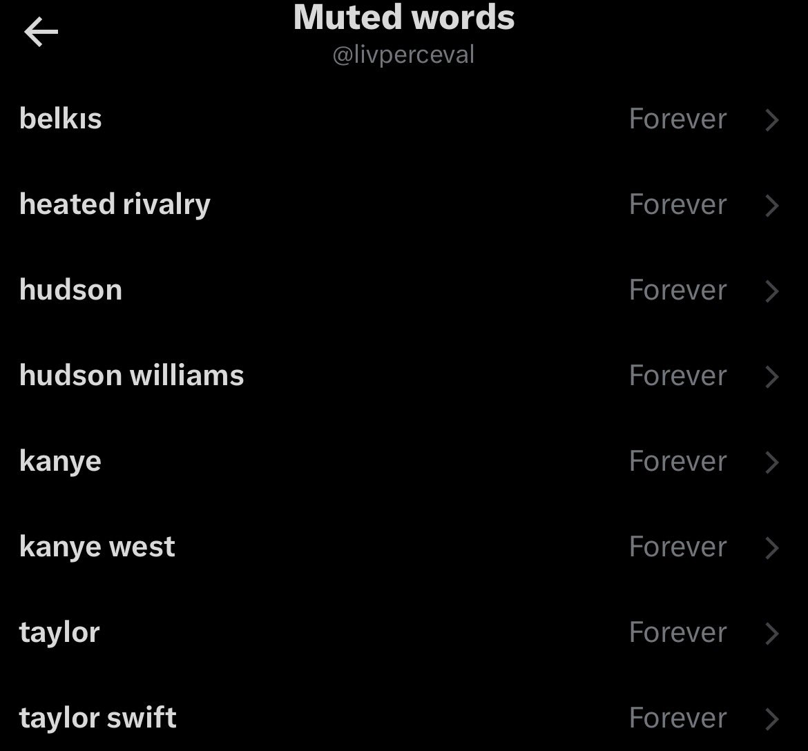y is so in love! tweet media